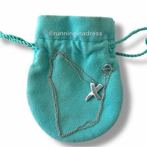 Tiffany & Co. Paloma Picasso Graffiti X Kiss Pendant Necklace Sterling Silver